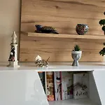 Apartment Cozy Flat Near Air Albania Stadium 2