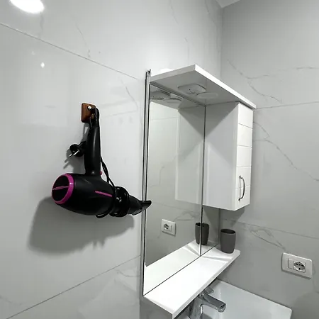 Διαμέρισμα Cozy Flat Near Air Albania Stadium 2 Τίρανα