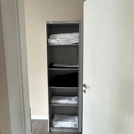 Διαμέρισμα Cozy Flat Near Air Albania Stadium 2