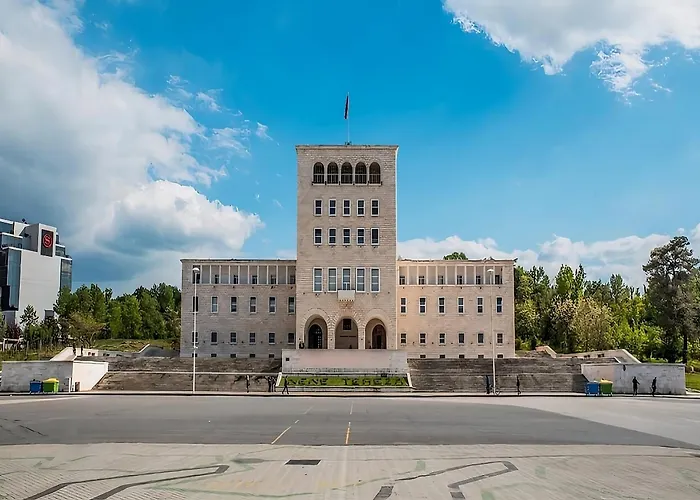 Cozy Flat Near Air Albania Stadium 2 Apartament *
