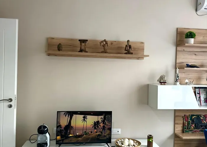Cozy Flat Near Air Albania Stadium 2 Διαμέρισμα *